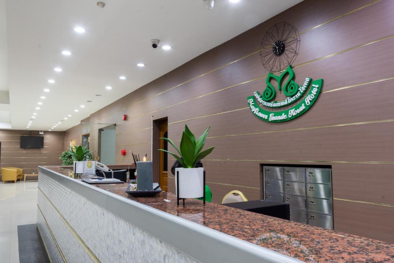 Mayflower Grand Hotel Korat Nakhon Ratchasima Extérieur photo